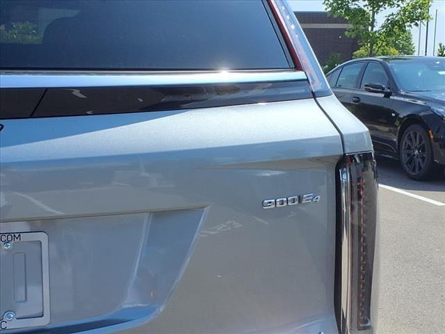 new 2026 Cadillac VISTIQ car, priced at $79,890