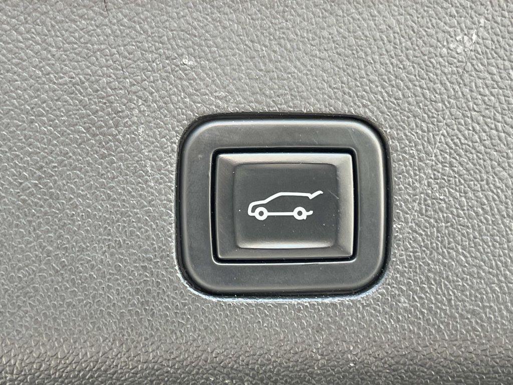 used 2021 Cadillac Escalade car, priced at $53,591