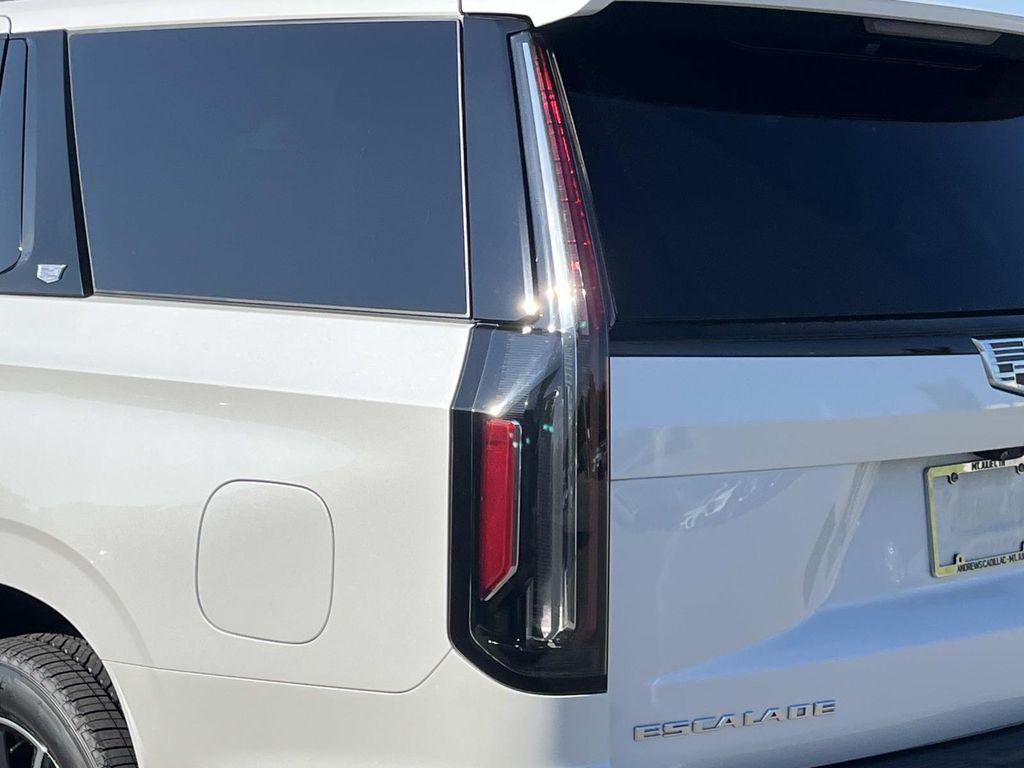used 2021 Cadillac Escalade car, priced at $53,591