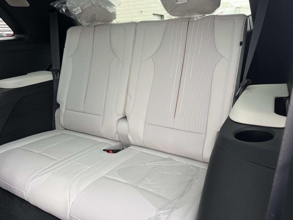 new 2026 Cadillac VISTIQ car, priced at $81,515