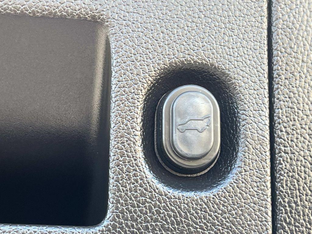 used 2017 Cadillac Escalade car, priced at $24,991