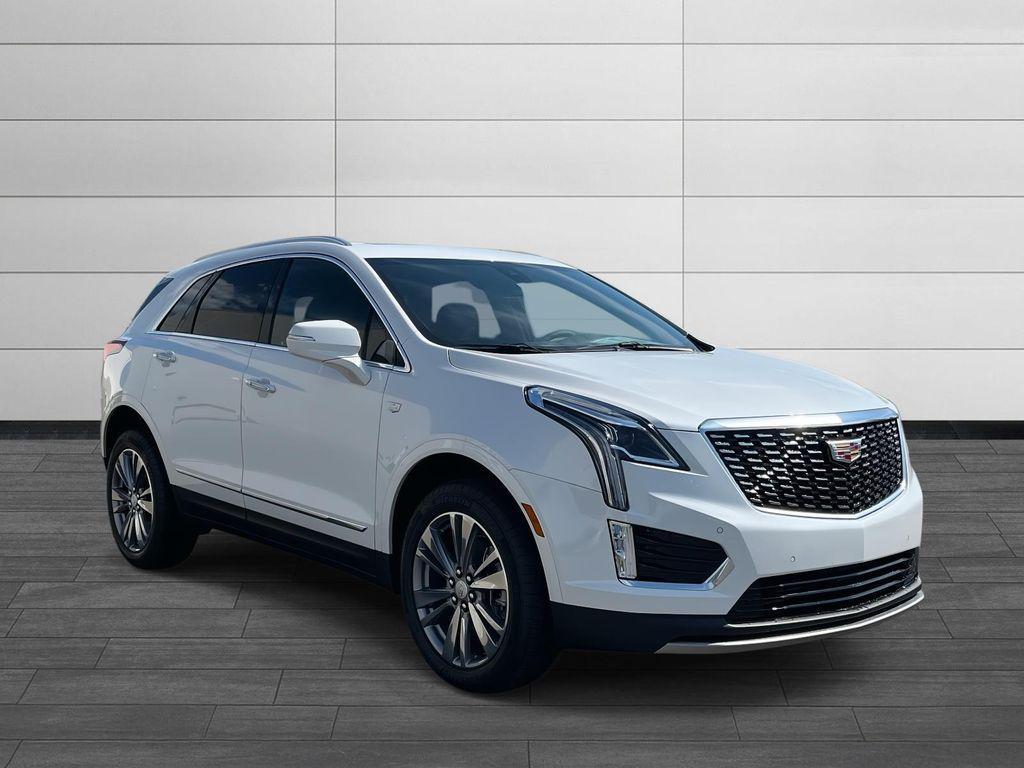 new 2025 Cadillac XT5 car, priced at $54,515