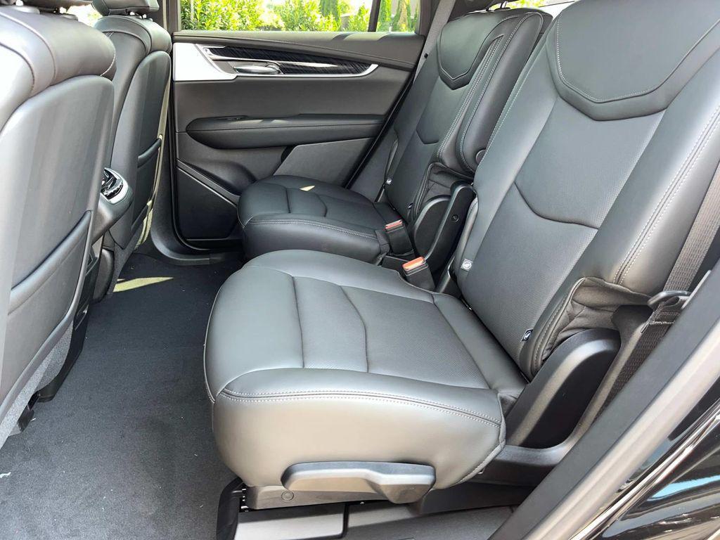 new 2025 Cadillac XT6 car, priced at $68,465