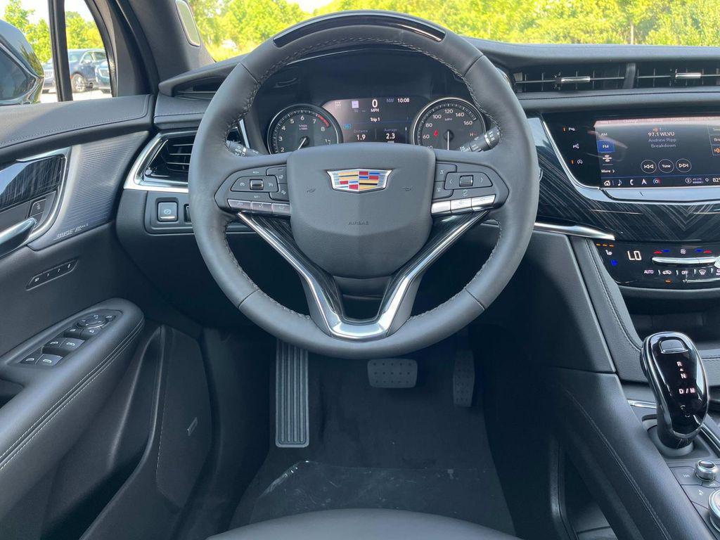 new 2025 Cadillac XT6 car, priced at $68,465
