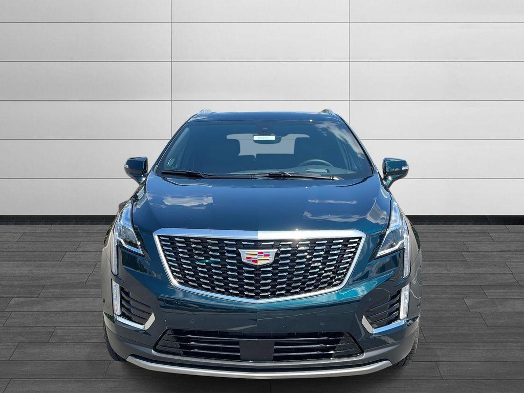 new 2025 Cadillac XT5 car, priced at $58,290