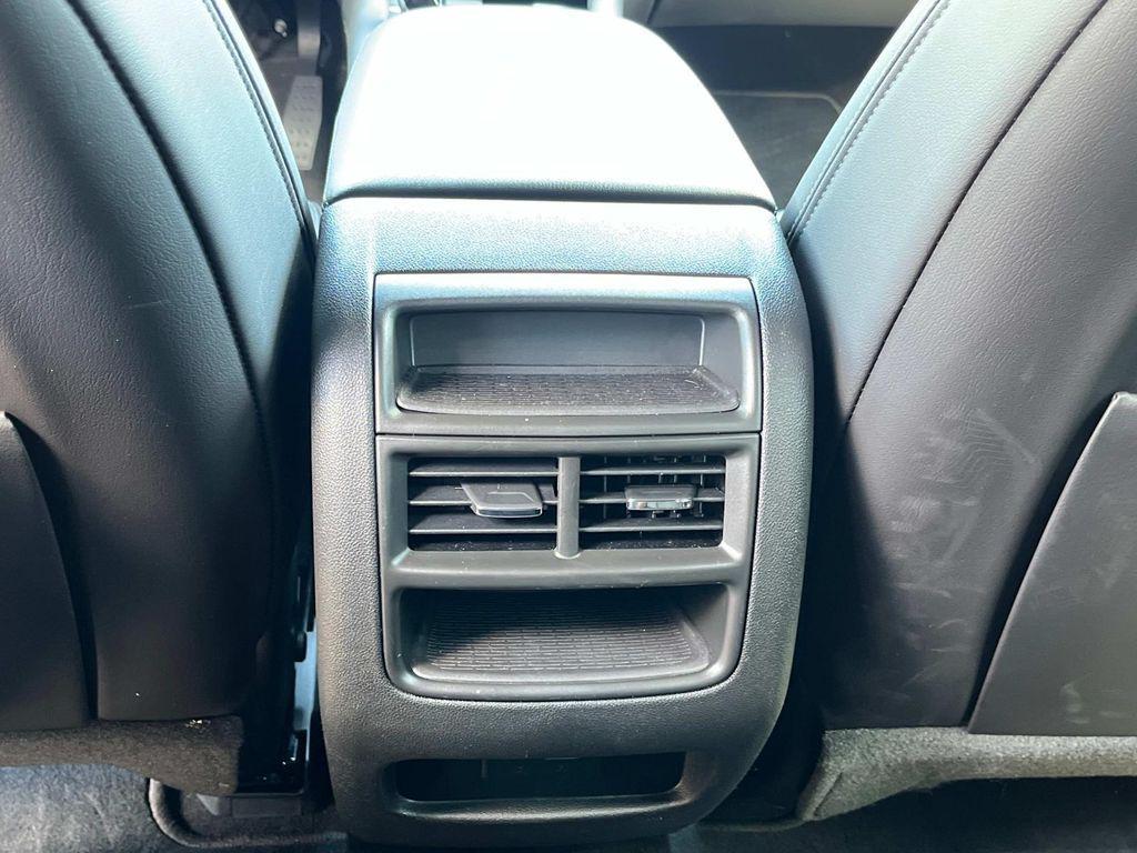 new 2025 Cadillac XT5 car, priced at $58,290