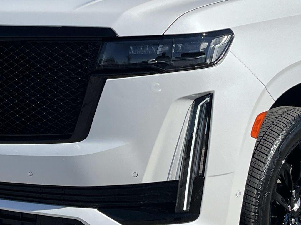 used 2021 Cadillac Escalade ESV car, priced at $66,590