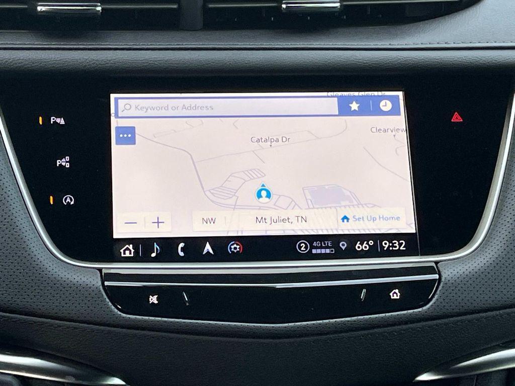 new 2025 Cadillac XT5 car, priced at $56,290