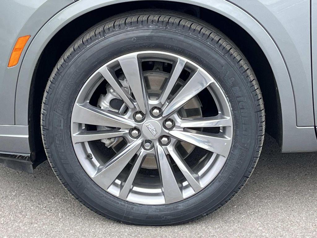 used 2023 Cadillac XT6 car, priced at $39,990