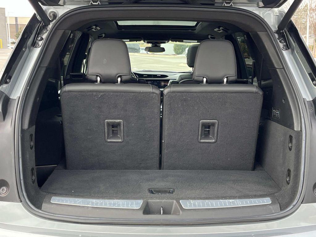 used 2023 Cadillac XT6 car, priced at $39,990