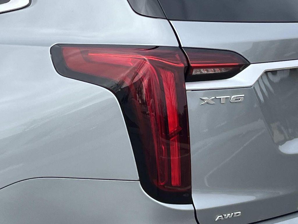 used 2023 Cadillac XT6 car, priced at $39,990