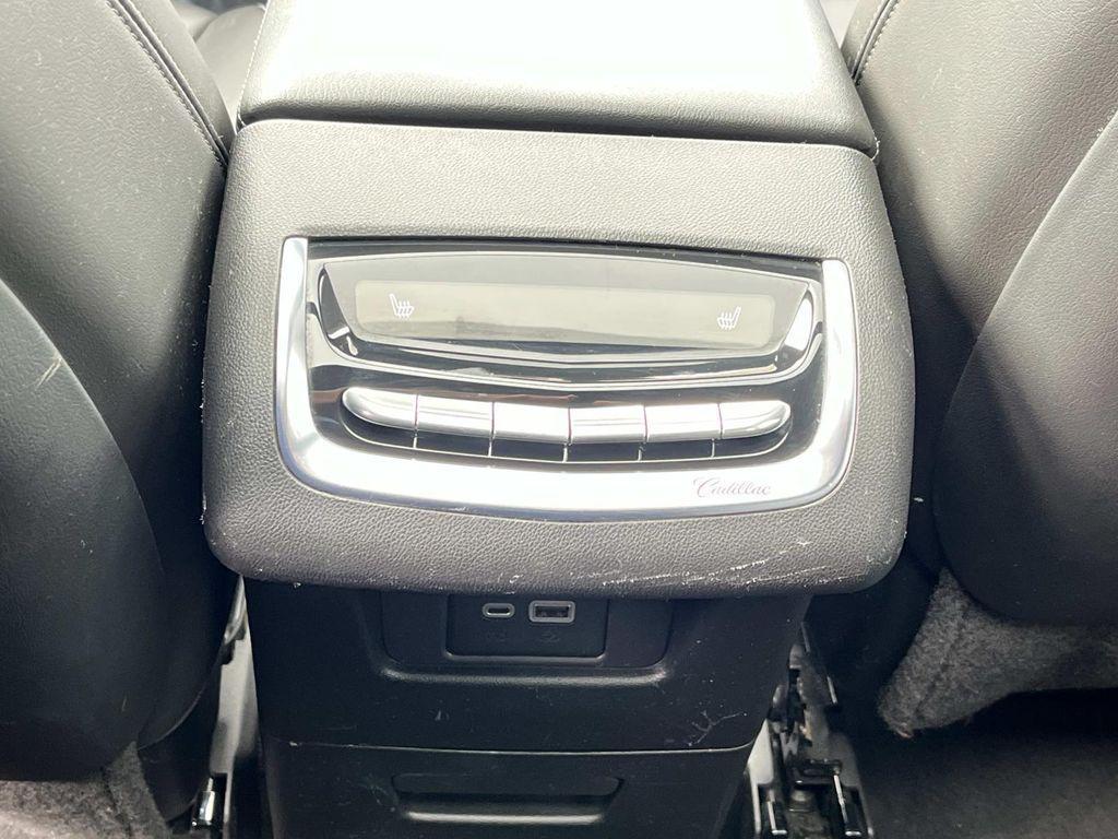 used 2023 Cadillac XT6 car, priced at $39,990