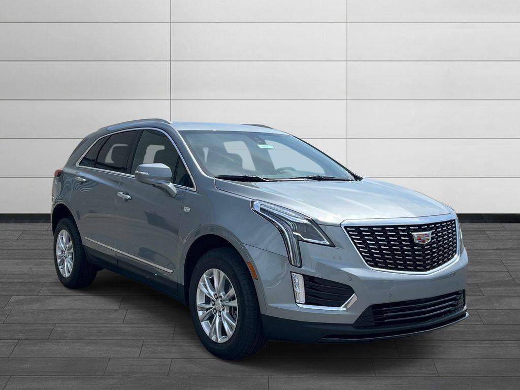 new 2026 Cadillac XT5 car, priced at $48,595