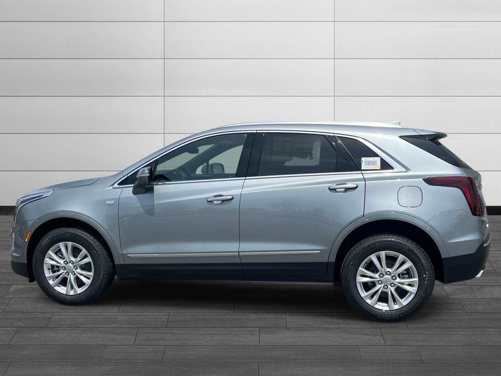 new 2026 Cadillac XT5 car, priced at $48,595