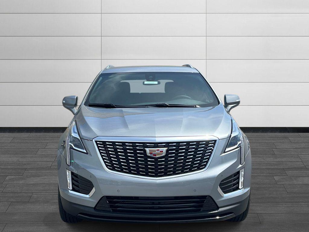 new 2026 Cadillac XT5 car, priced at $48,595