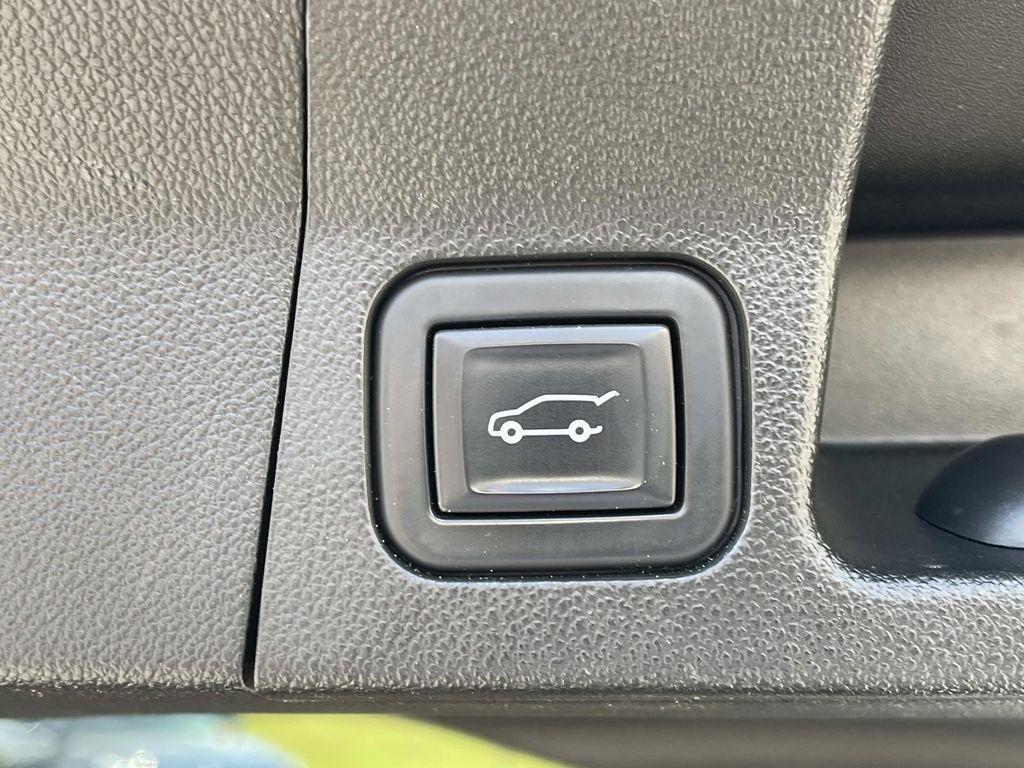 used 2021 GMC Acadia car, priced at $19,591
