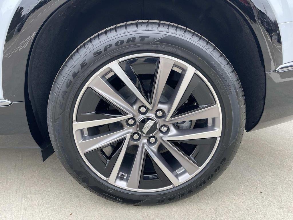 new 2026 Cadillac VISTIQ car, priced at $81,615