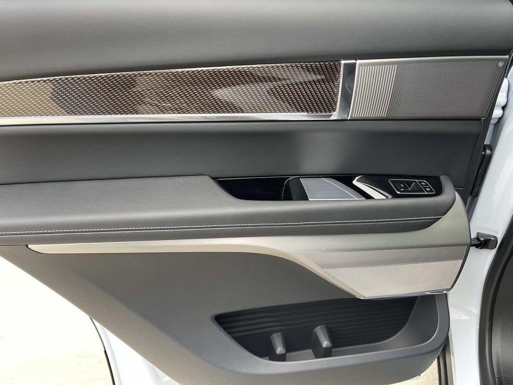 new 2026 Cadillac VISTIQ car, priced at $81,615