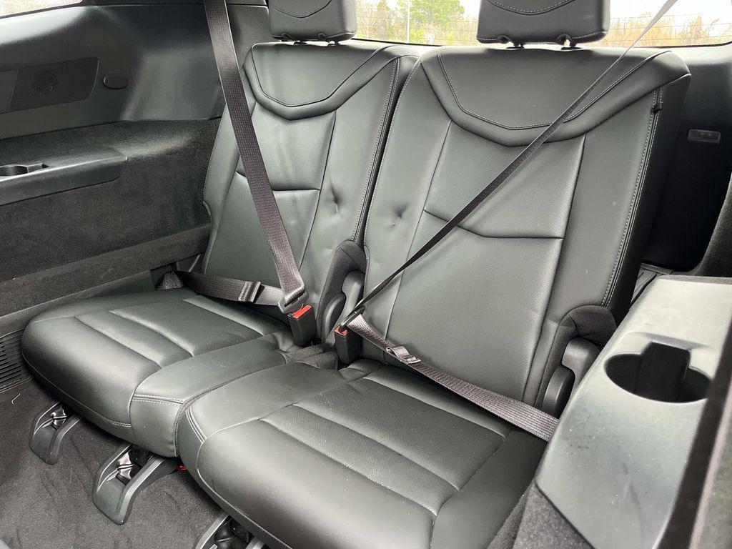 used 2024 Cadillac XT6 car, priced at $45,590