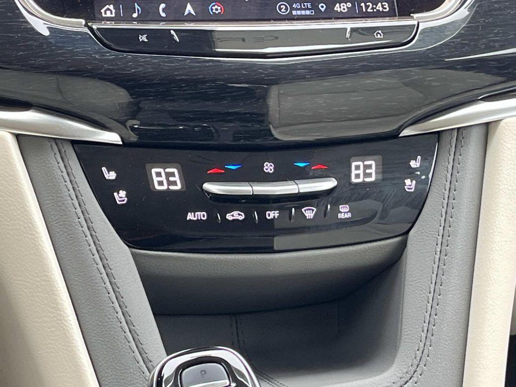 used 2024 Cadillac XT6 car, priced at $47,590