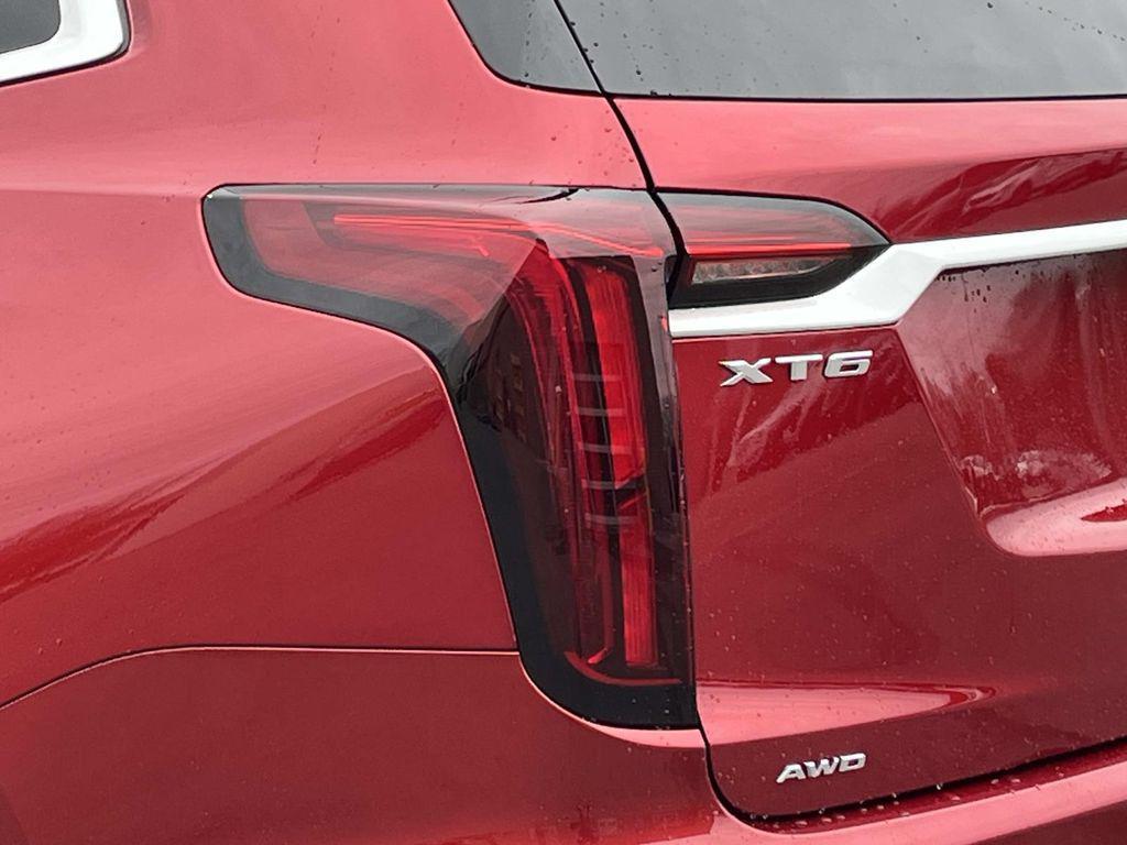 used 2024 Cadillac XT6 car, priced at $47,590