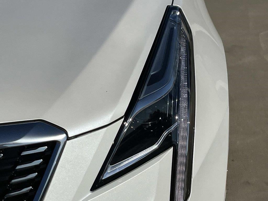 new 2026 Cadillac XT5 car, priced at $64,439