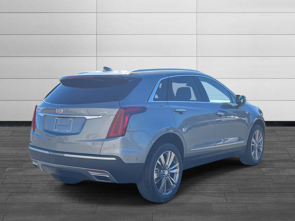 new 2025 Cadillac XT5 car, priced at $57,665