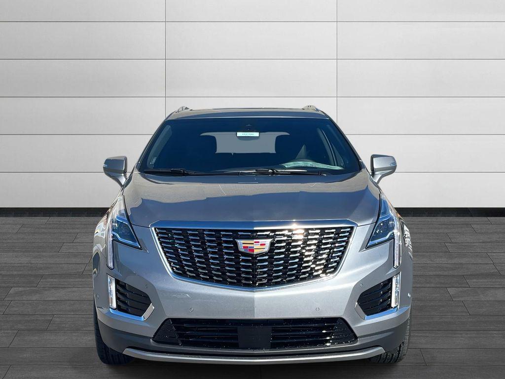 new 2025 Cadillac XT5 car, priced at $57,665