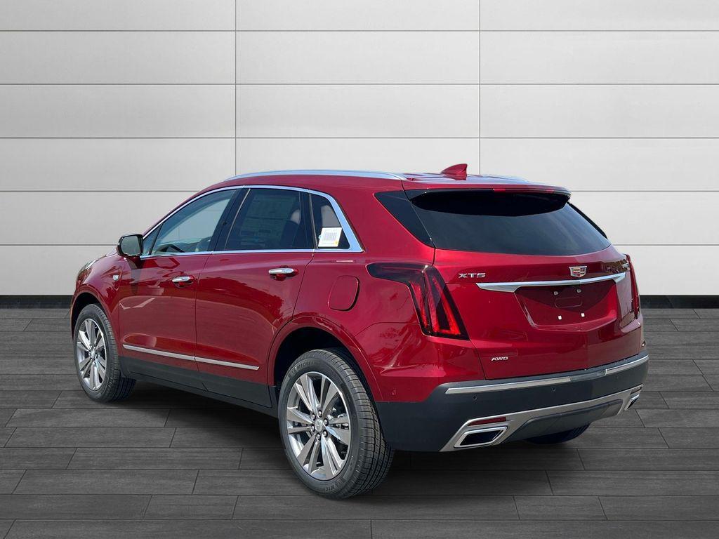 new 2026 Cadillac XT5 car, priced at $61,434