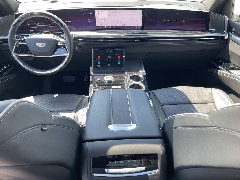 used 2025 Cadillac Escalade car, priced at $104,991