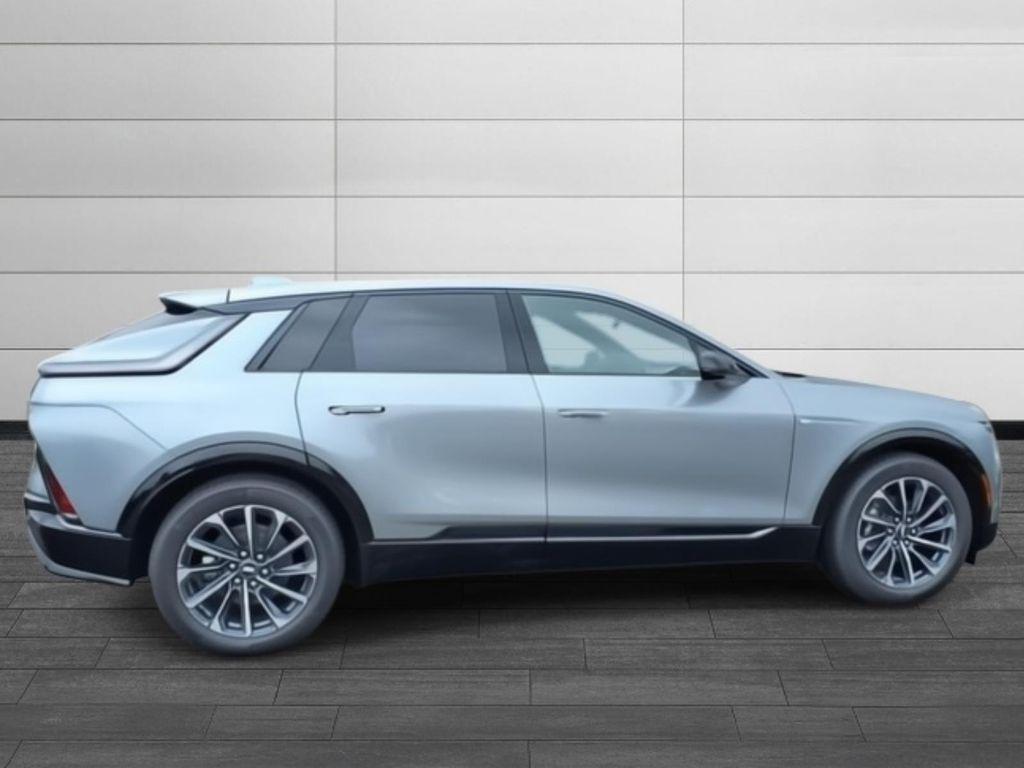 new 2025 Cadillac LYRIQ car, priced at $69,090