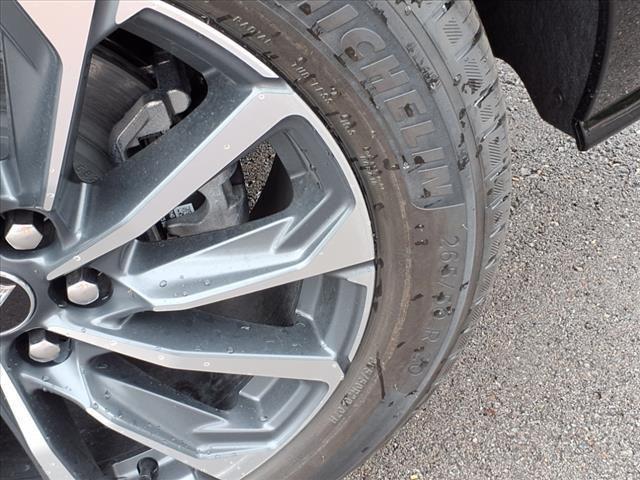 new 2025 Cadillac LYRIQ car, priced at $69,090