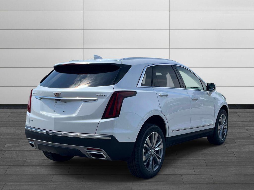 new 2026 Cadillac XT5 car, priced at $61,434