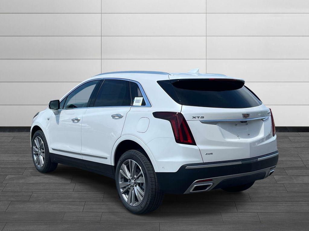 new 2026 Cadillac XT5 car, priced at $61,434