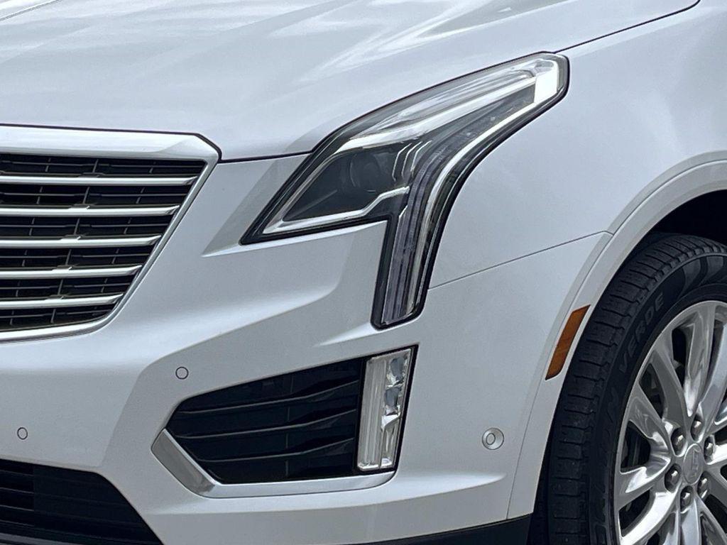 used 2017 Cadillac XT5 car, priced at $19,590