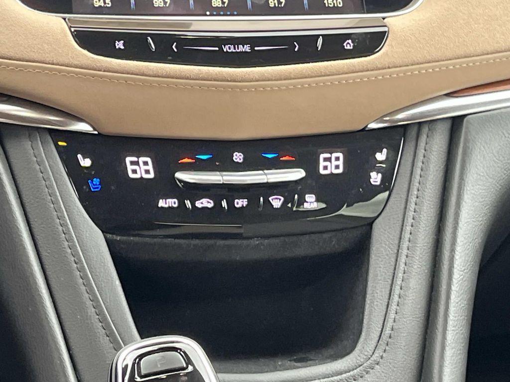 used 2017 Cadillac XT5 car, priced at $19,590