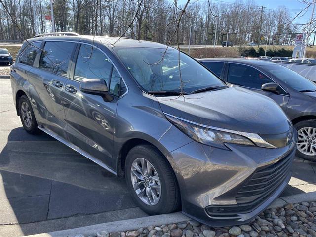 used 2025 Toyota Sienna car, priced at $43,994