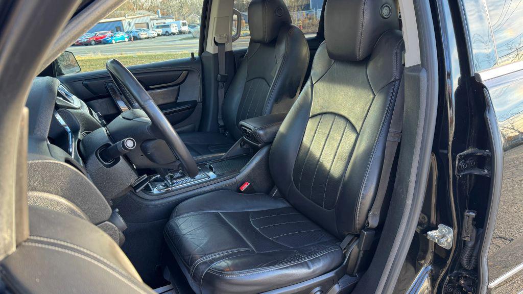 used 2016 Chevrolet Traverse car, priced at $9,995