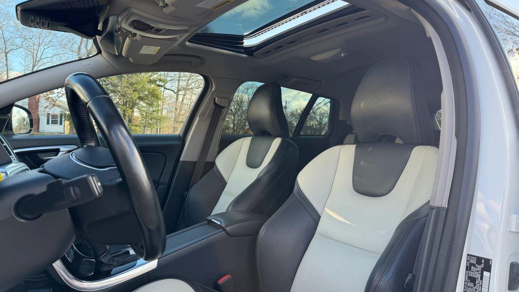 used 2016 Volvo V60 Cross Country car, priced at $13,998