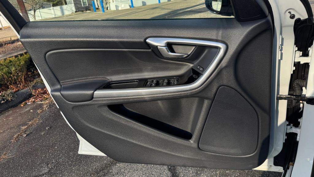 used 2016 Volvo V60 Cross Country car, priced at $13,998