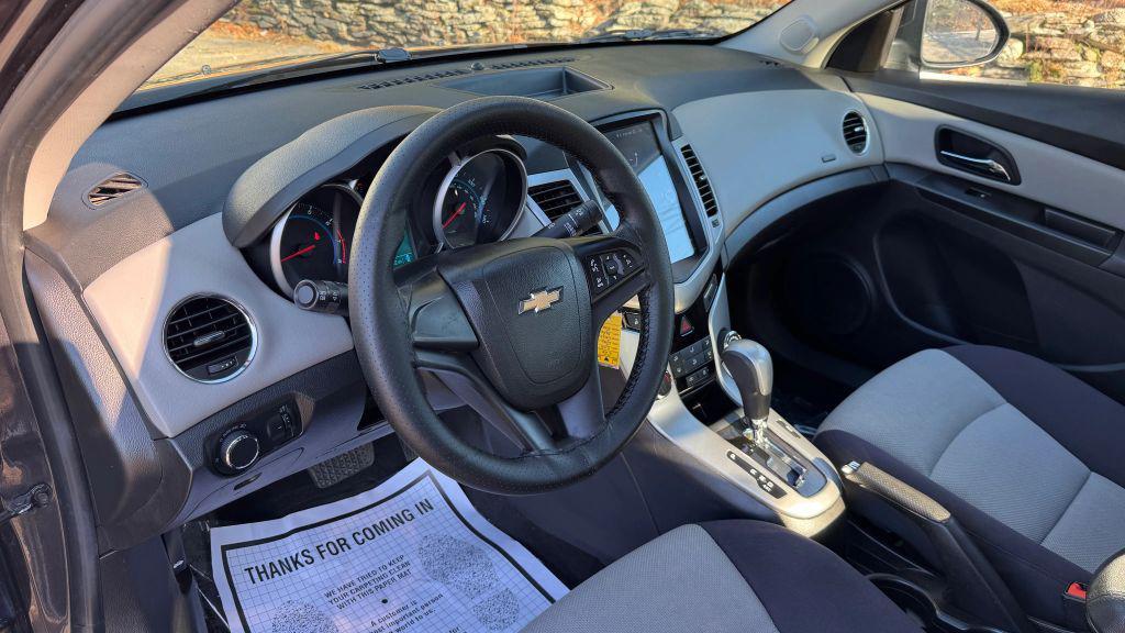 used 2014 Chevrolet Cruze car, priced at $7,995