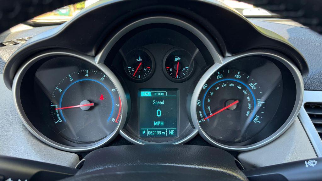 used 2014 Chevrolet Cruze car, priced at $7,995