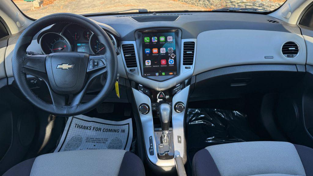 used 2014 Chevrolet Cruze car, priced at $7,995