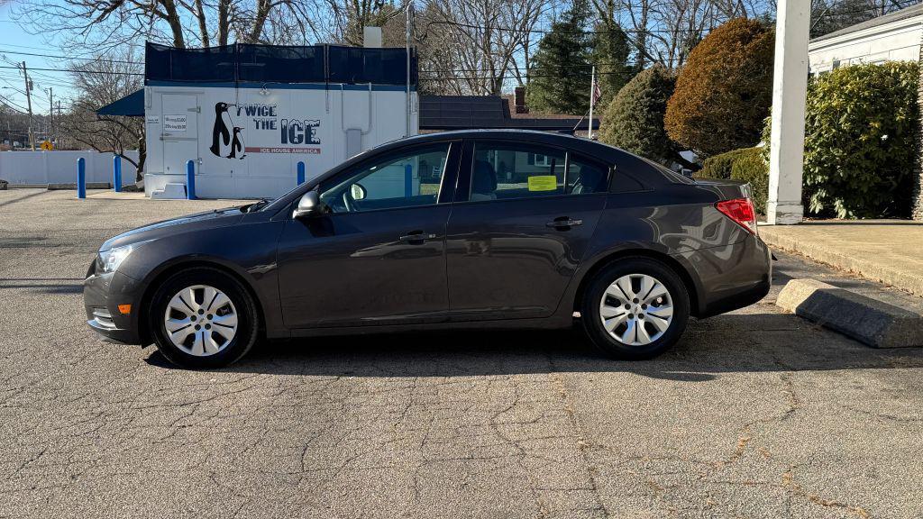 used 2014 Chevrolet Cruze car, priced at $7,995