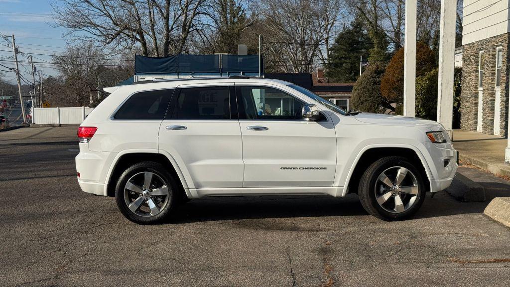 used 2015 Jeep Grand Cherokee car, priced at $13,995