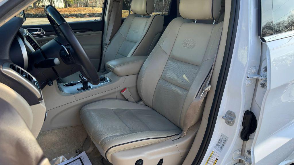 used 2015 Jeep Grand Cherokee car, priced at $13,995