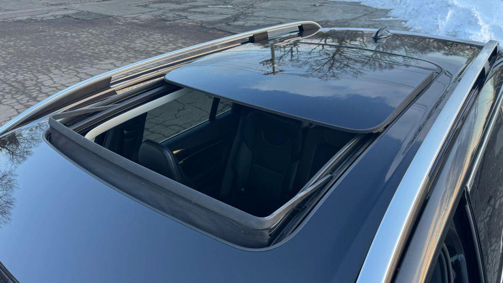 used 2019 Volvo XC90 car, priced at $19,995