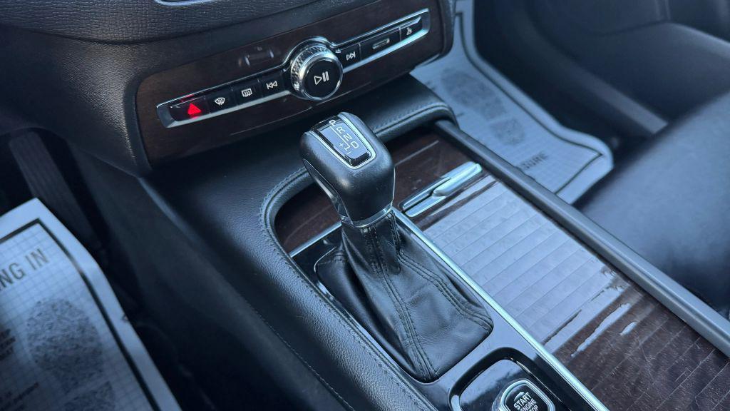 used 2019 Volvo XC90 car, priced at $19,995