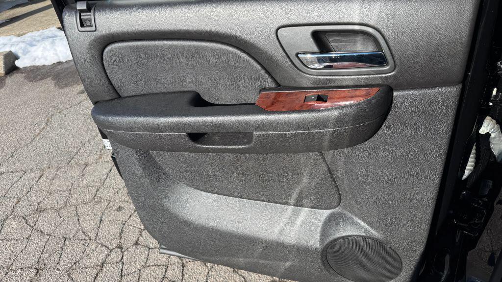 used 2013 Chevrolet Suburban car, priced at $10,999