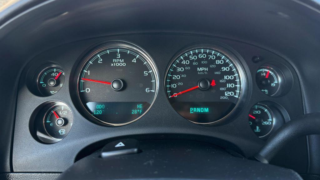 used 2013 Chevrolet Suburban car, priced at $10,999